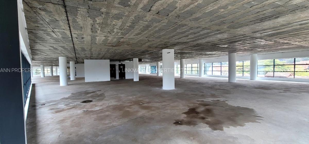 4,800 ft² Office with Service Charge Included in Westlands Area - 8