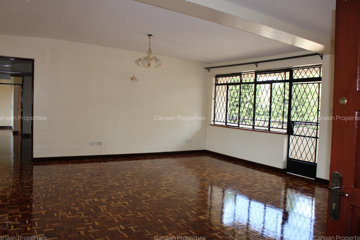 3 Bed Apartment with Swimming Pool in Kilimani - 1