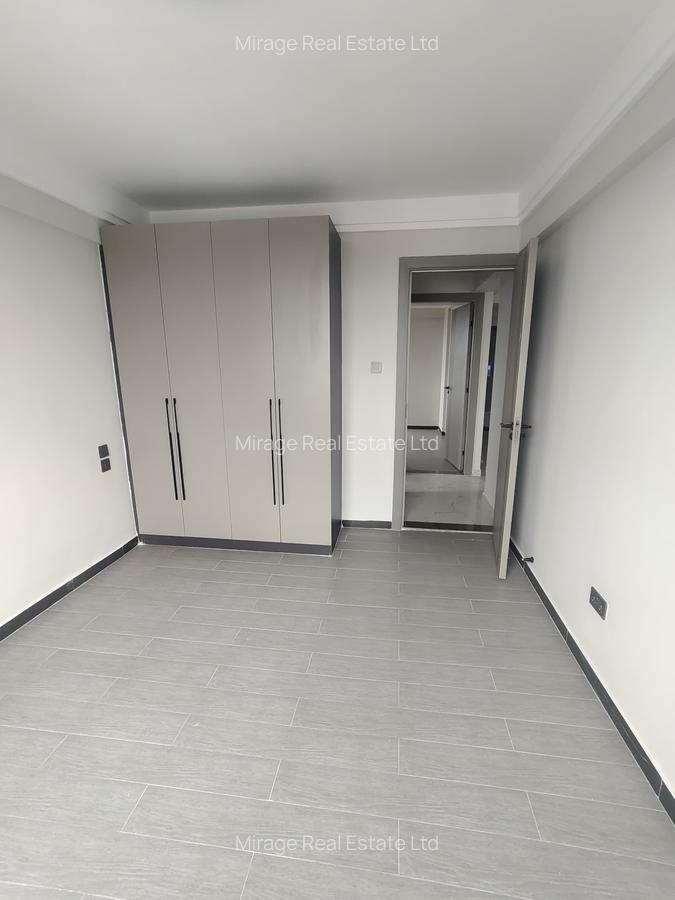3 Bed Apartment with Gym in Kilimani - 15