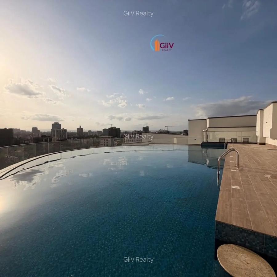 3 Bed Apartment with En Suite in Riverside - 3