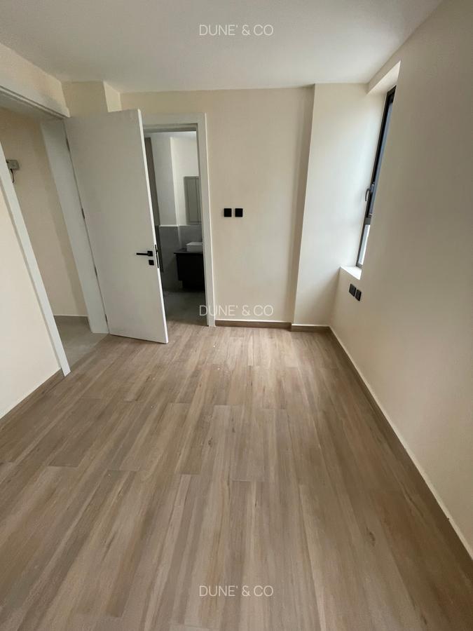 4 Bed Apartment with En Suite in Westlands Area - 11