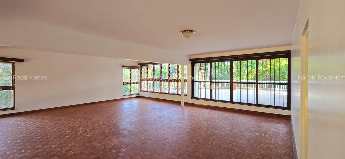 4 Bed Townhouse with En Suite at Lavington Off James Gichuru - 8