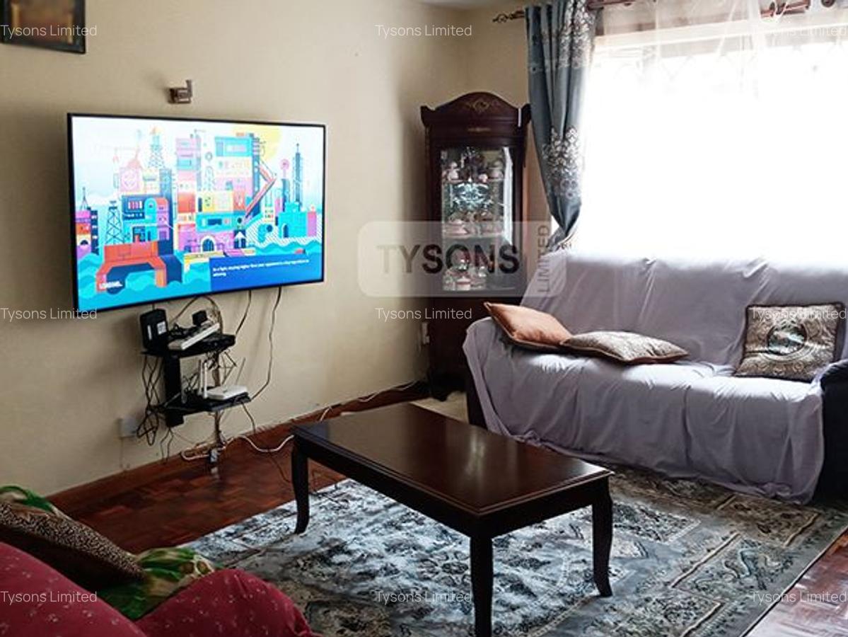 3 Bed Apartment with En Suite in Hurlingham - 2