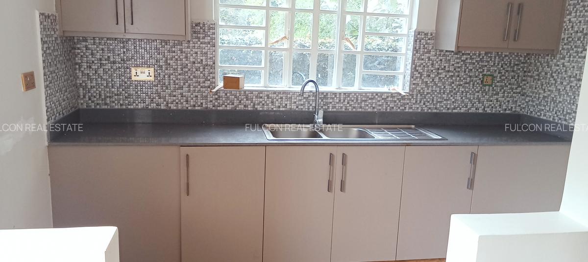 4 Bed Villa with En Suite in Kitisuru - 8