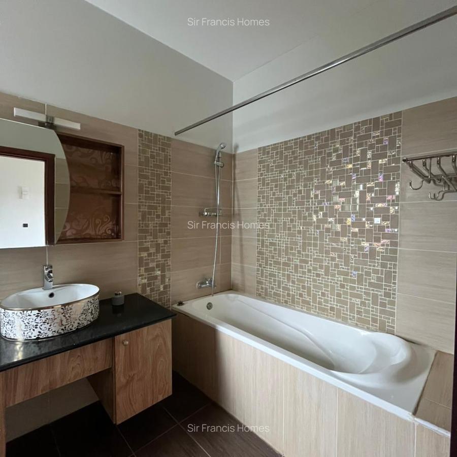 Serviced 3 Bed Apartment with En Suite in Kileleshwa - 3