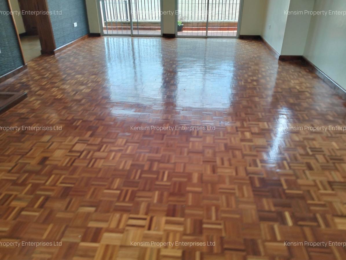 5 Bed Townhouse with En Suite in Kitisuru - 10
