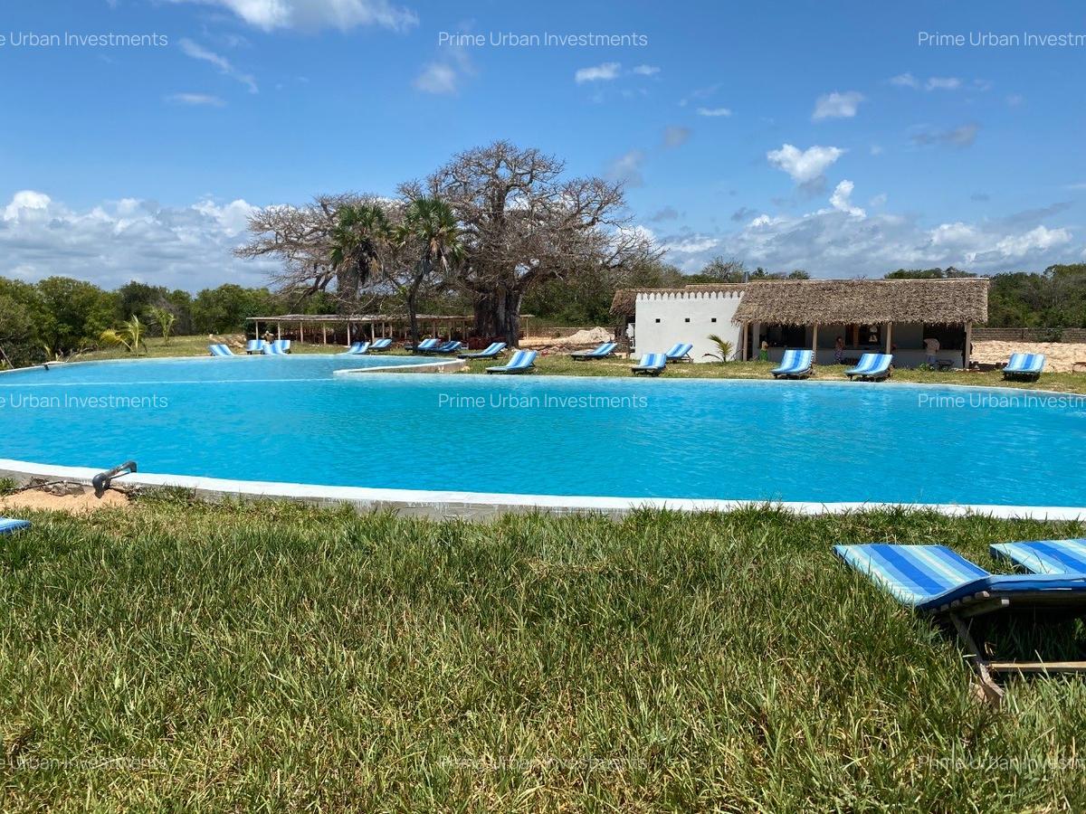 Furnished Commercial Property with Service Charge Included at Funzi Island - 4
