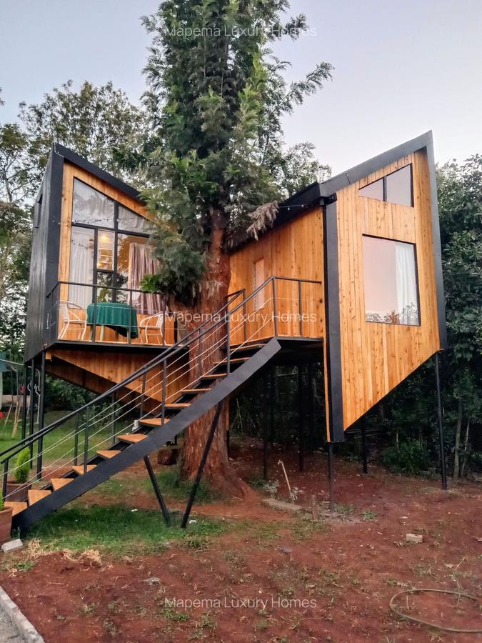 1 Bed House with En Suite at Tree Lane - 1