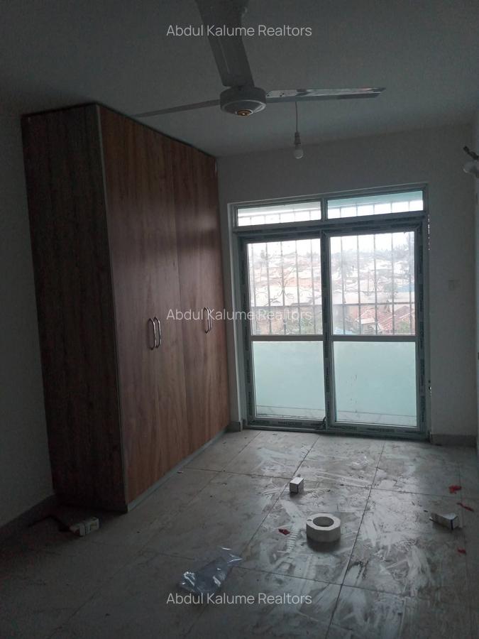 Serviced 3 Bed Apartment with En Suite at Bamburi - 12