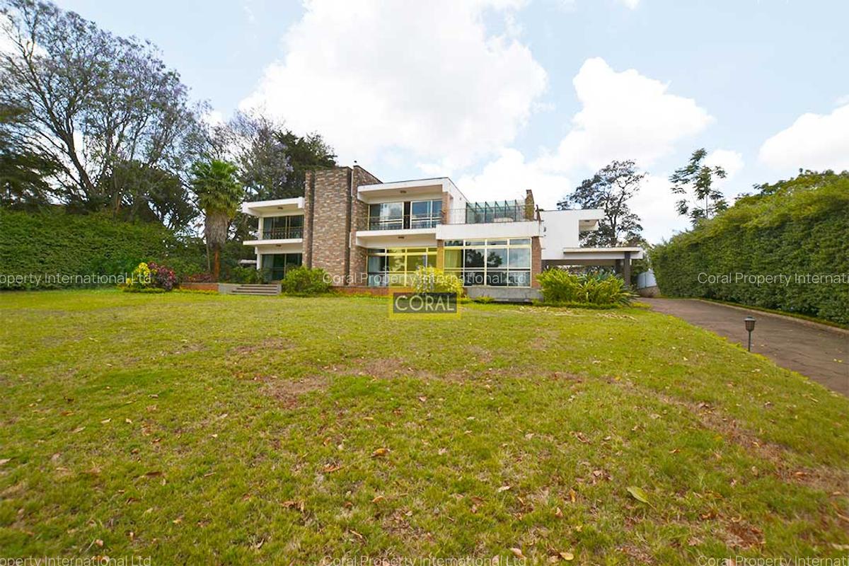 4 Bed House with Swimming Pool in Lavington - 3