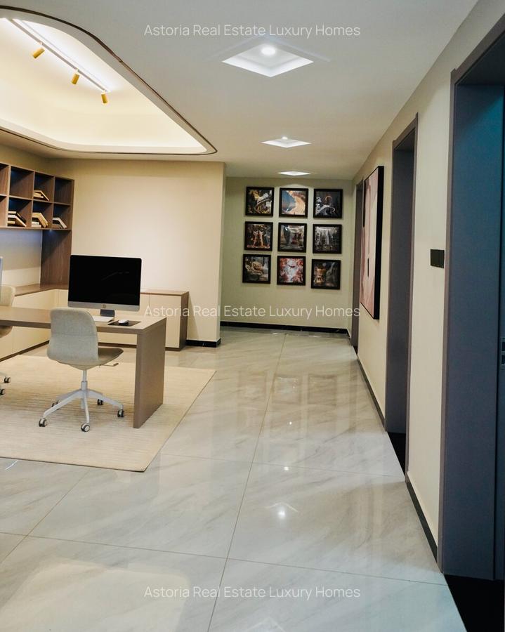 5 Bed Apartment with En Suite at 2026-107 - 5