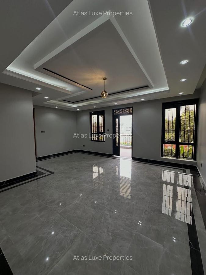 6 Bed Townhouse with En Suite in Runda - 11