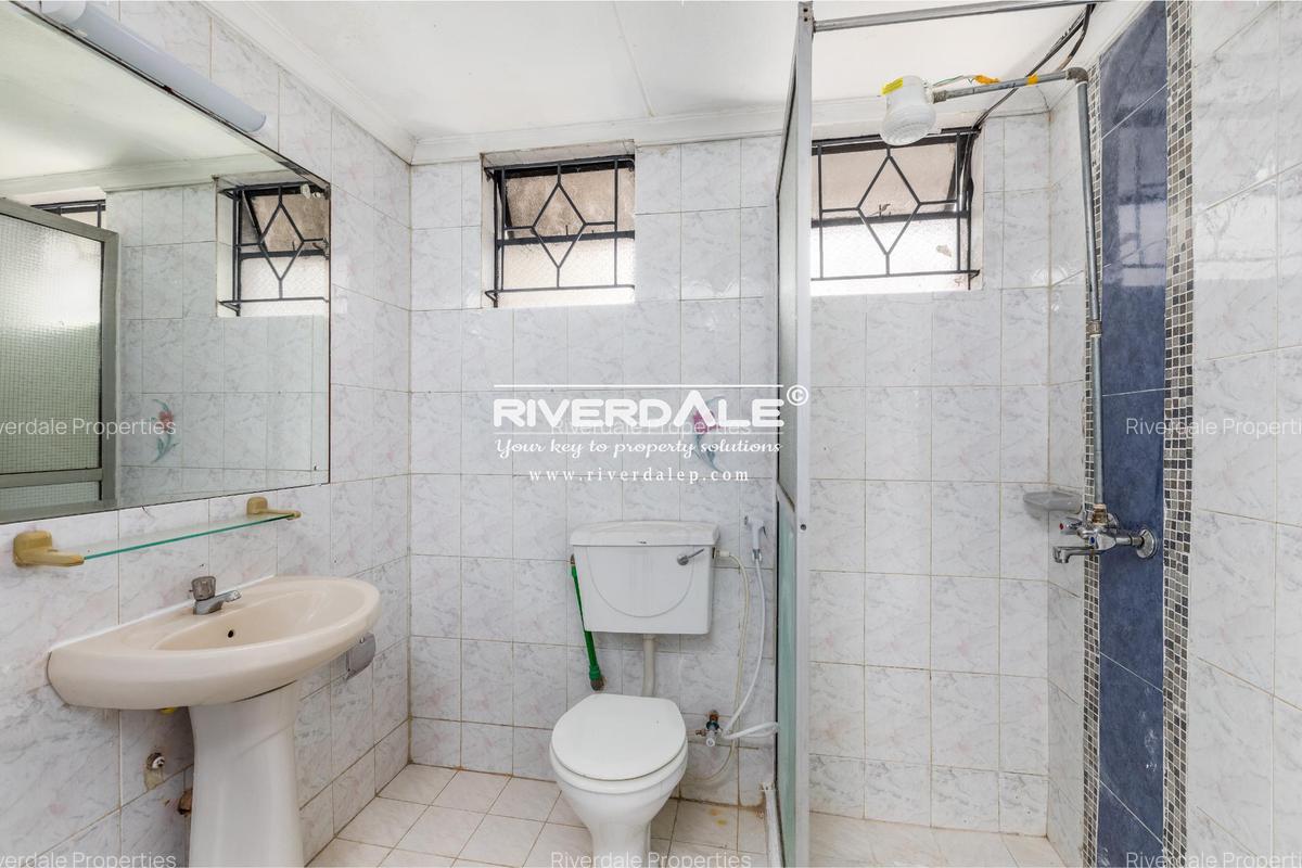 3 Bed Townhouse with En Suite in Parklands - 11