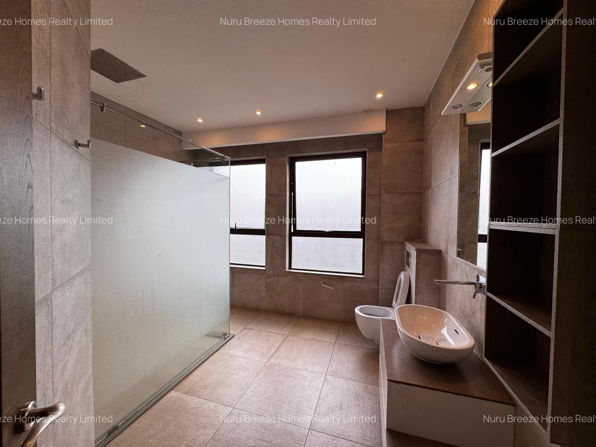 5 Bed Townhouse with En Suite in Lower Kabete - 18