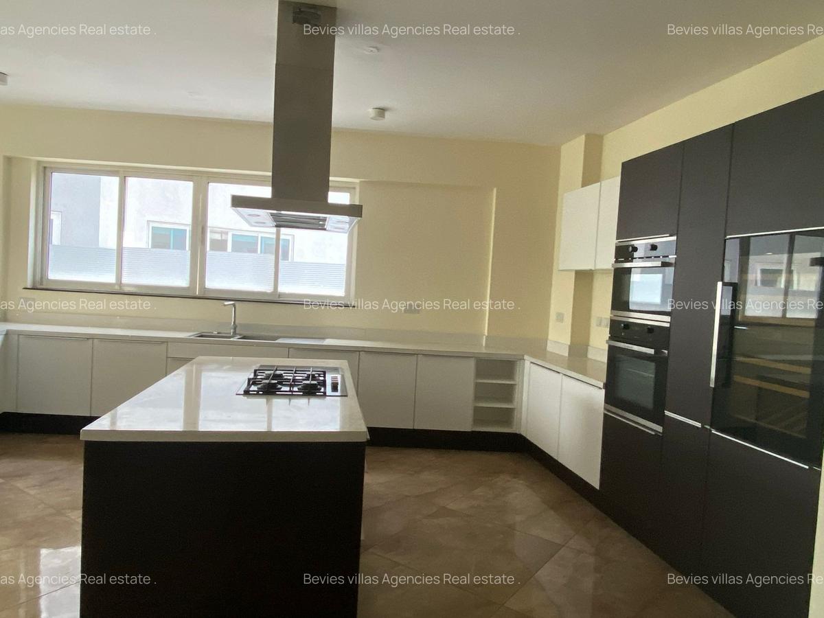 3 Bed Apartment with En Suite at Westlands - 7
