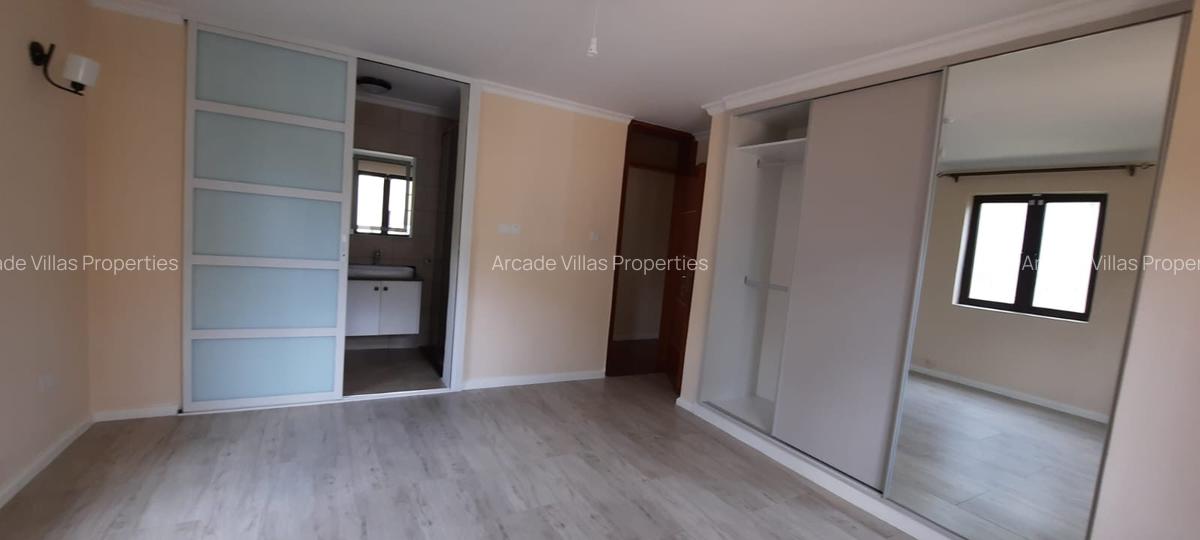 5 Bed Townhouse with En Suite in Lavington - 7