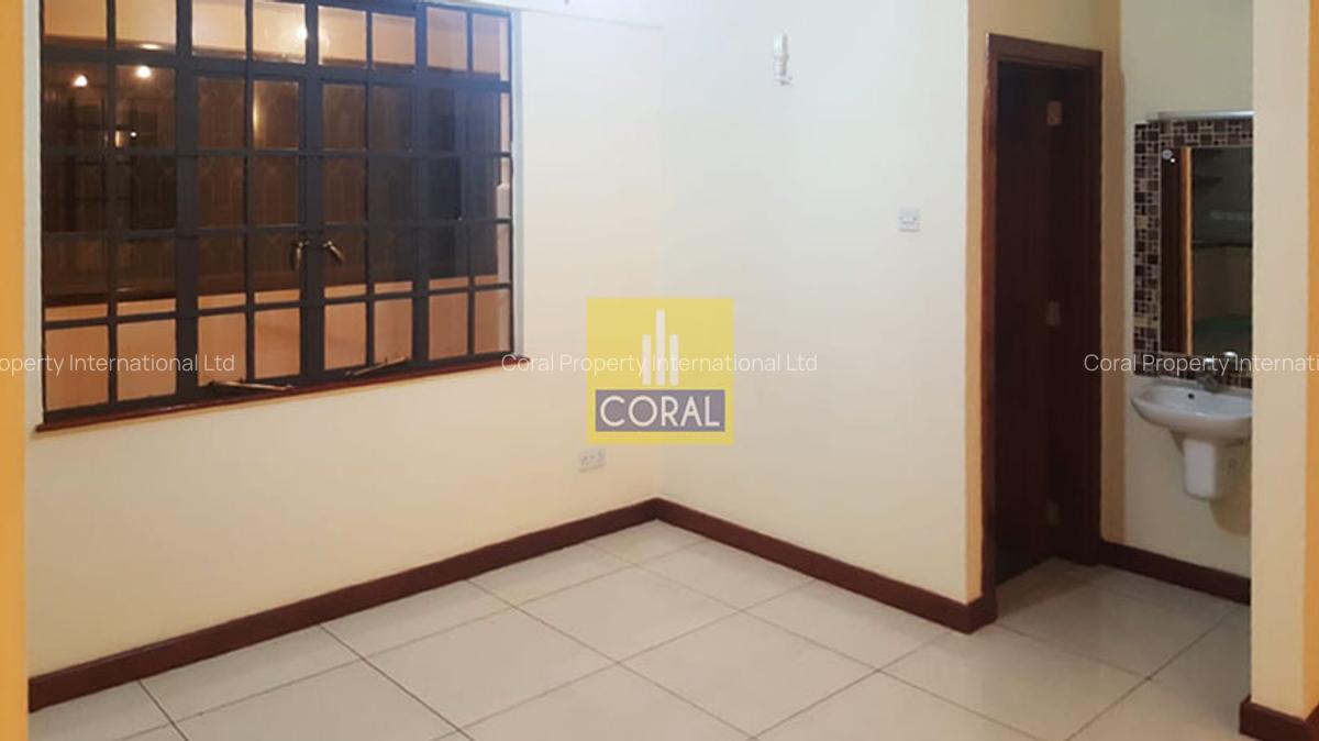 3 Bed Apartment with Borehole in Parklands - 7