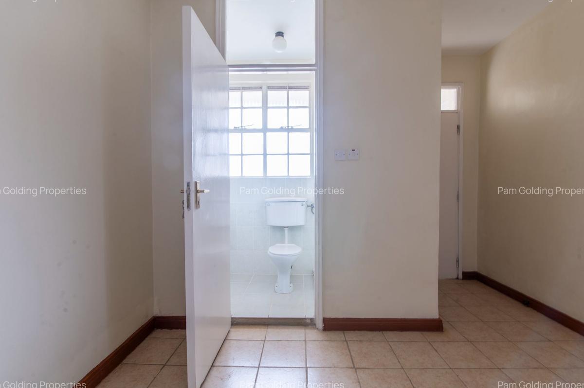 3 Bed Apartment with En Suite in Thika - 9