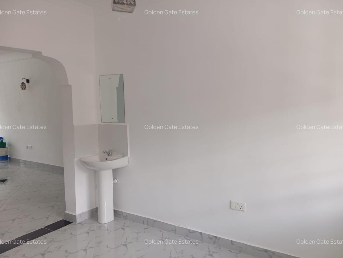 4 Bed House with En Suite in Ongata Rongai - 9