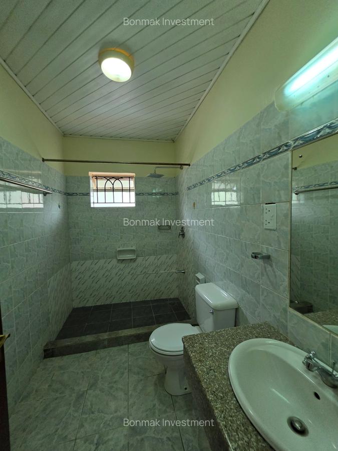4 Bed Townhouse with En Suite at Lavington Green - 17