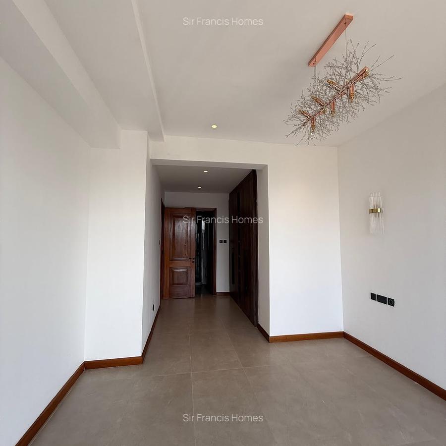 Serviced 3 Bed Apartment with En Suite in Riverside - 3