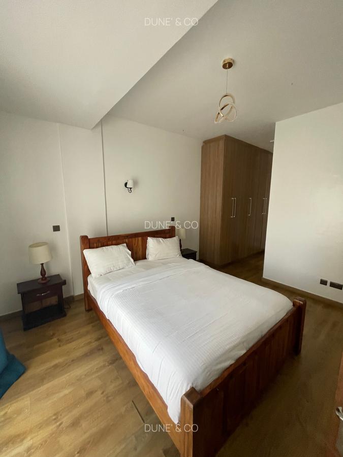Serviced 1 Bed Apartment with En Suite in Lavington - 12