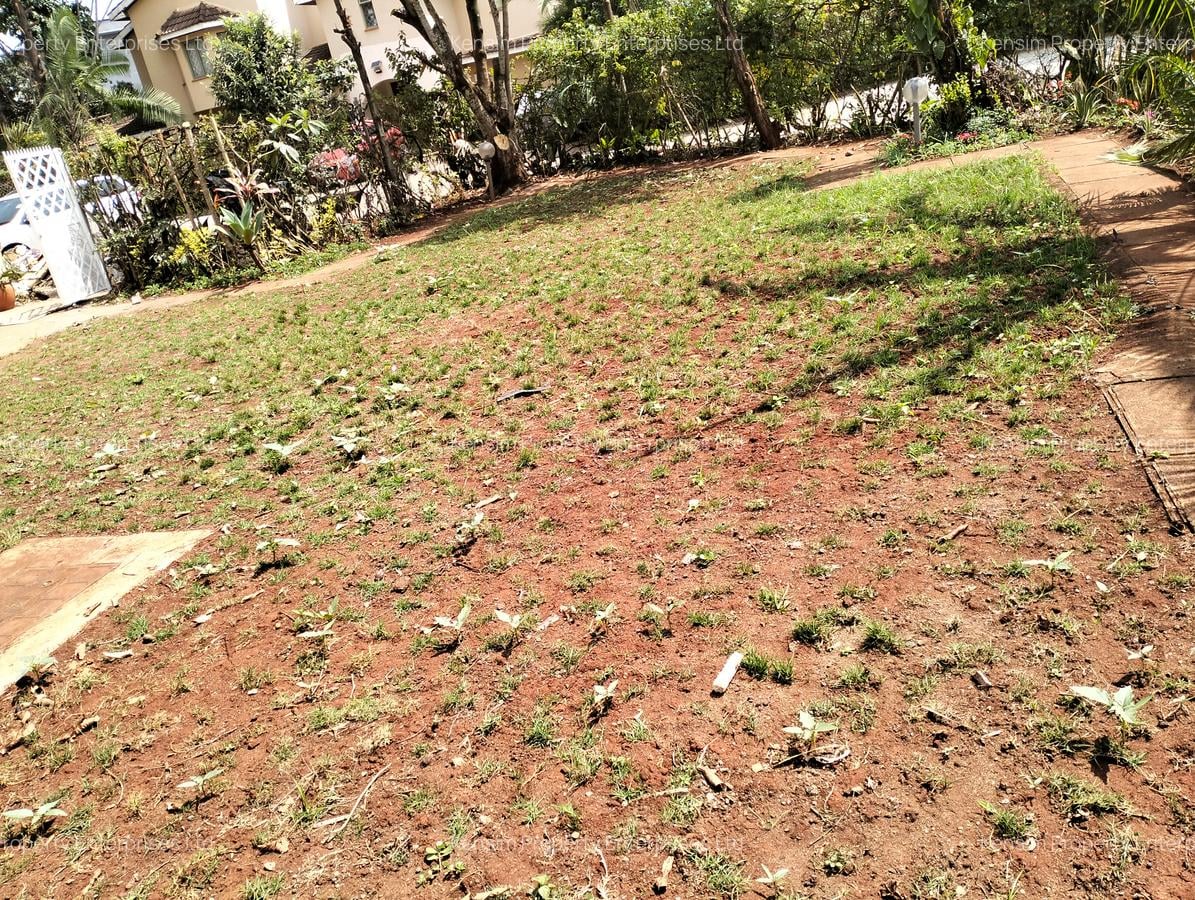 4 Bed Townhouse with En Suite in Lavington - 5