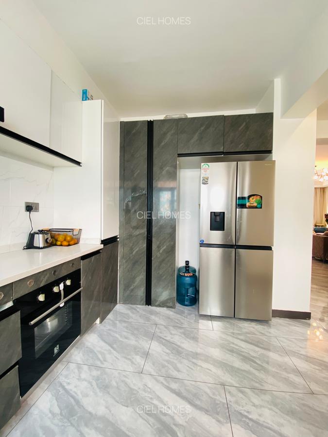 Serviced 3 Bed Apartment with En Suite at Othaya Road - 6