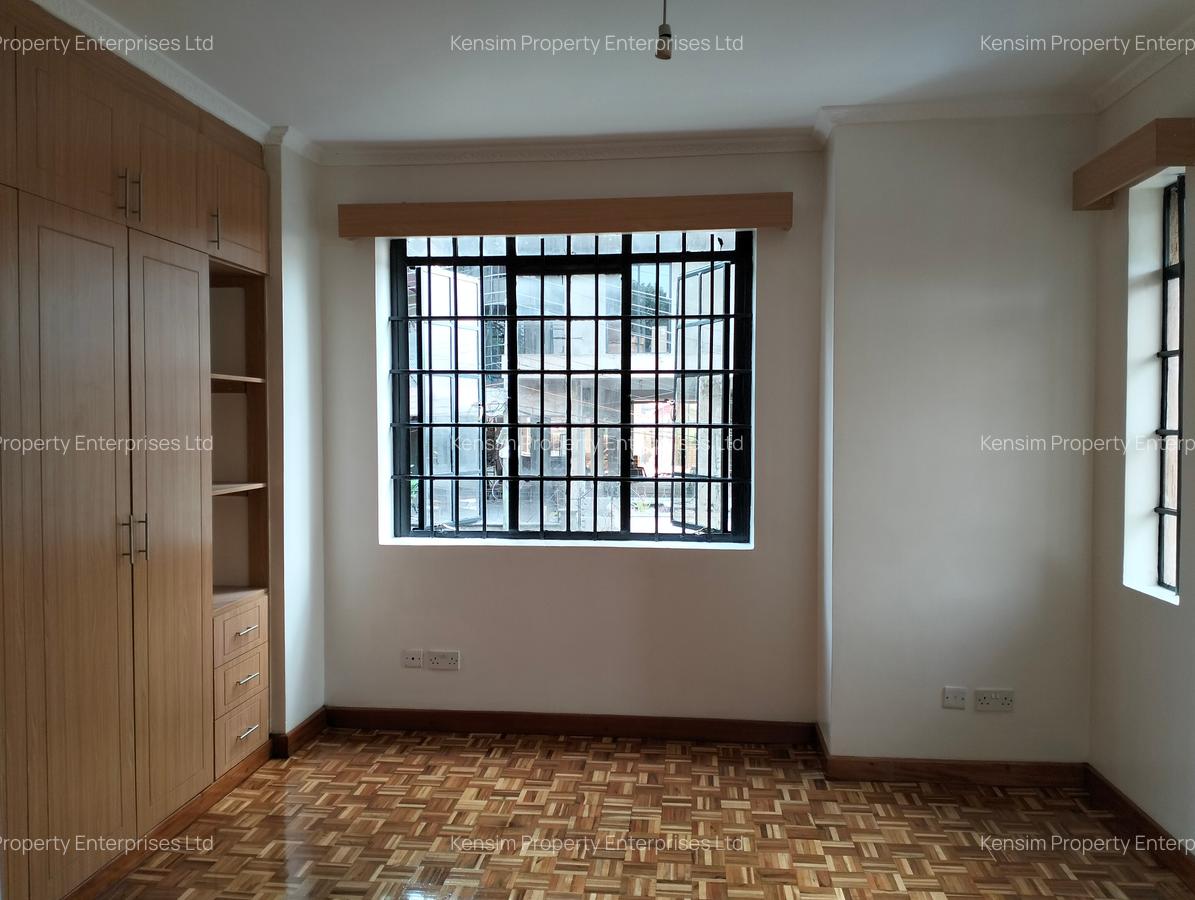 4 Bed Townhouse with En Suite in Kitisuru - 4