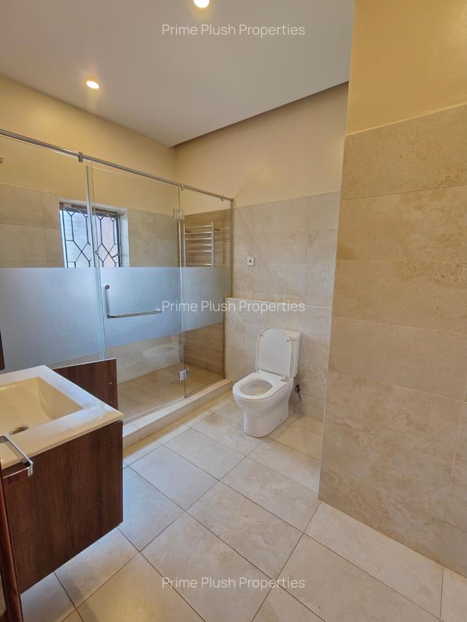 4 Bed House with En Suite in Karen - 9