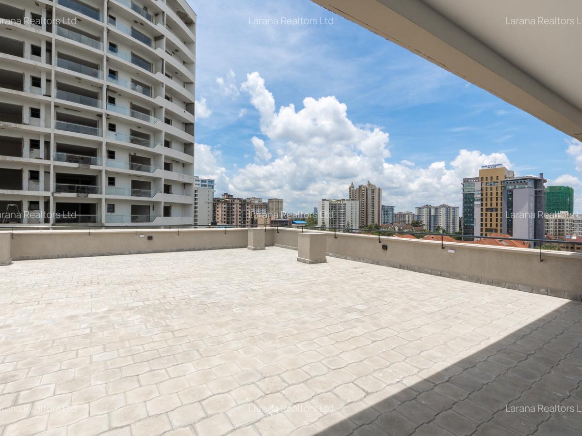 7,000 ft² Office with Backup Generator at George Padmore Rd - 5