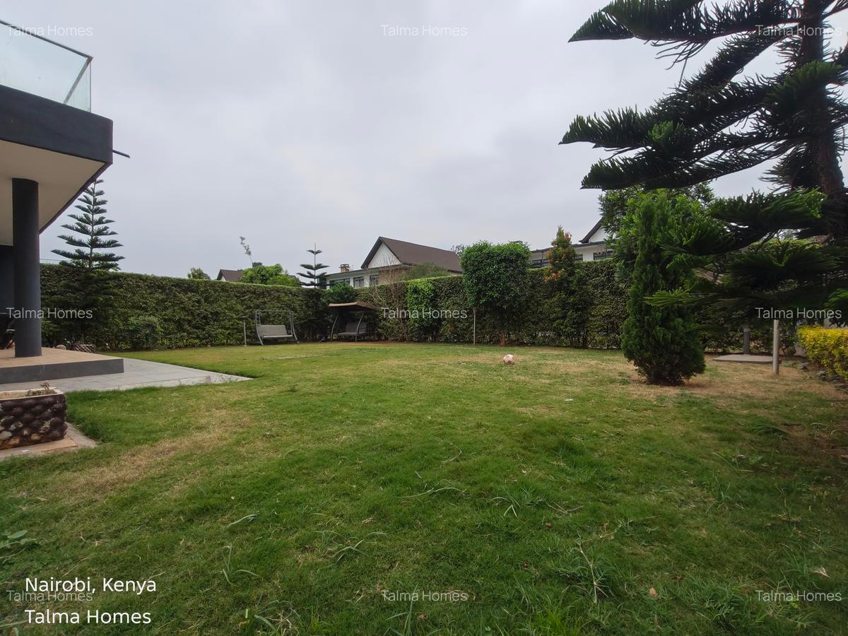 4 Bed Townhouse with En Suite at Garden Estate Road - 15