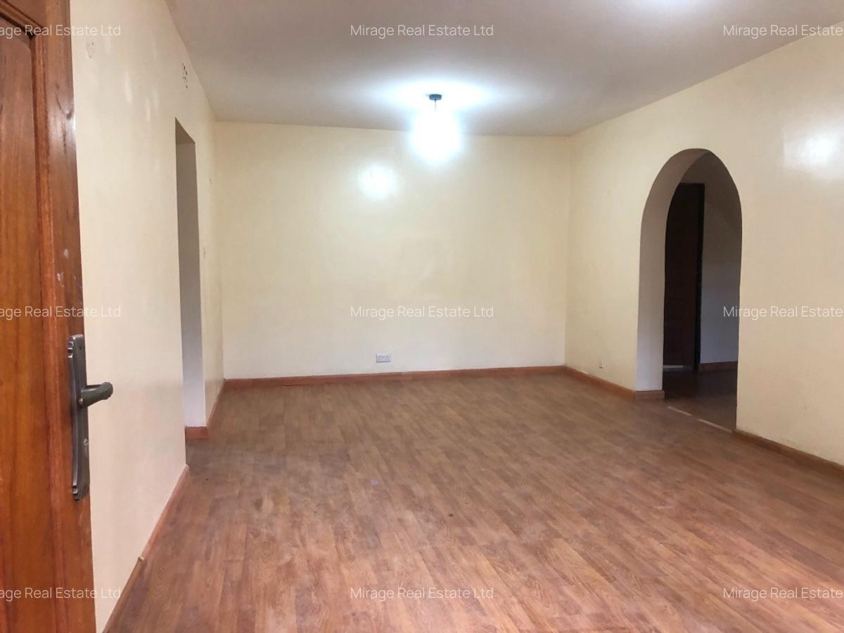 Commercial Property with Service Charge Included in Kilimani - 4