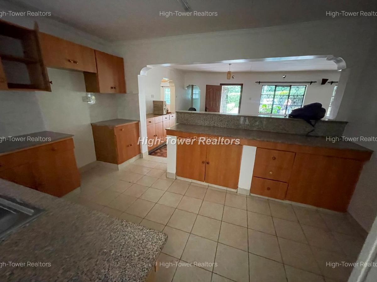 3 Bed House with En Suite in Karen - 4