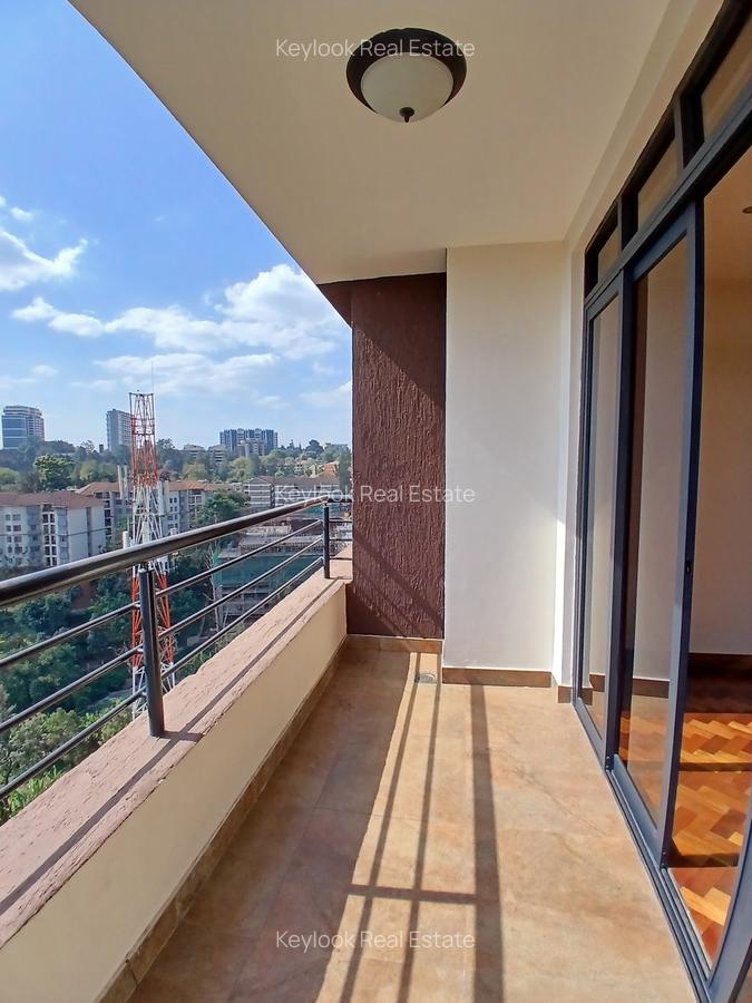 3 Bed Apartment with En Suite at Riverside Drive - 20