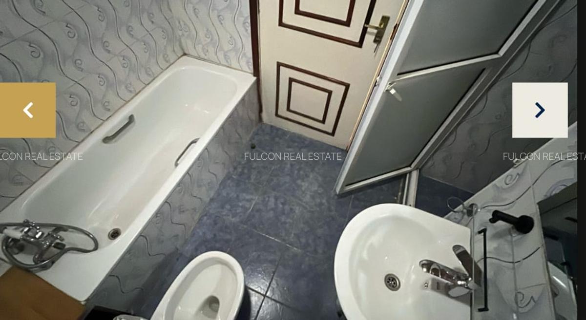 4 Bed Villa with En Suite in Lavington - 5