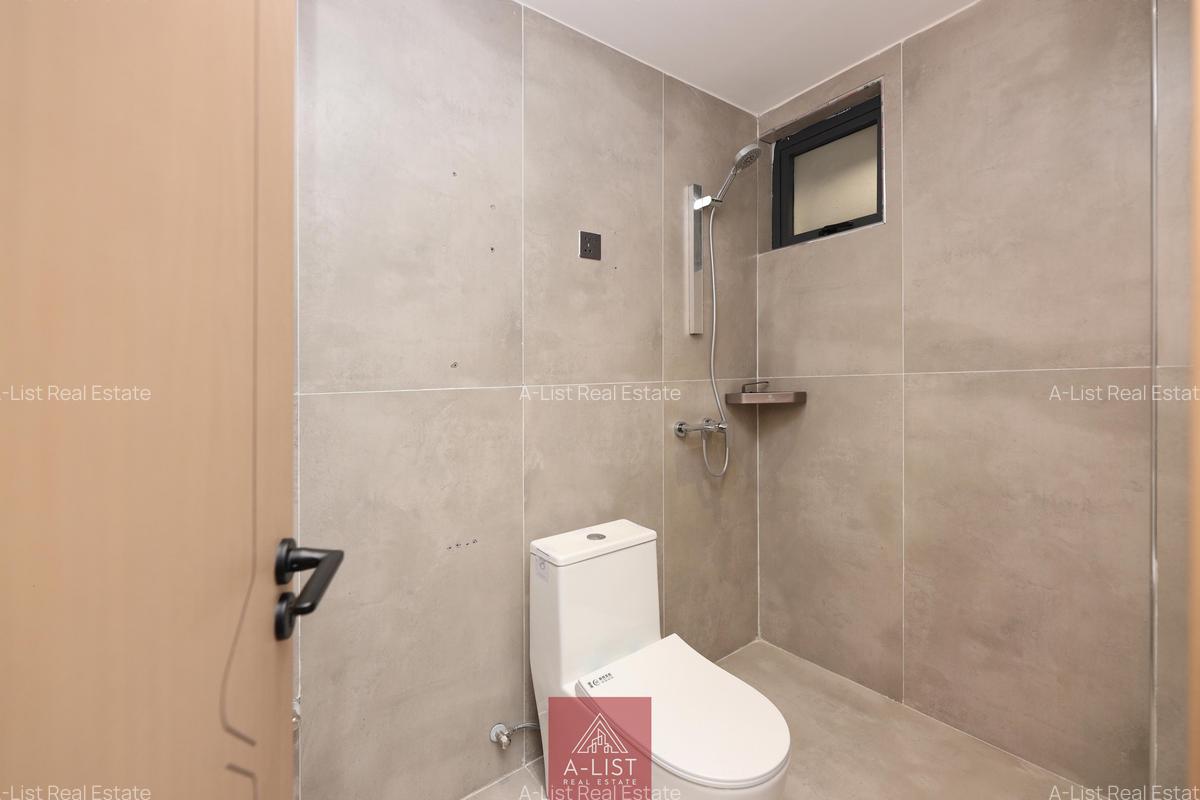 2 Bed Apartment with Swimming Pool at Brookside Grove - 14