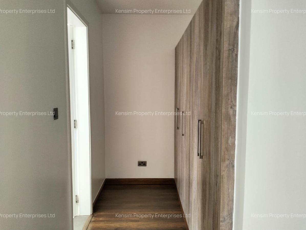 4 Bed Townhouse with En Suite in Lavington - 20