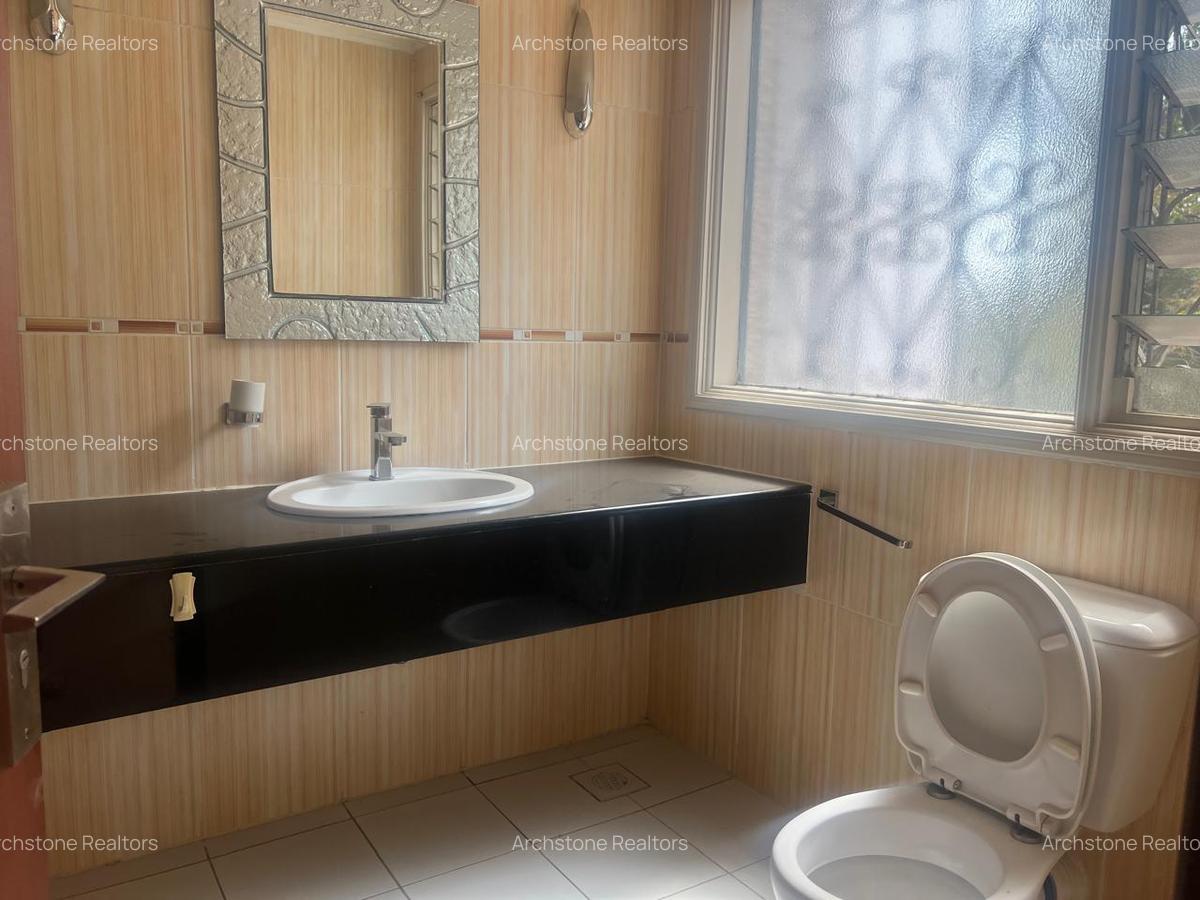 4 Bed Villa with En Suite in Muthaiga - 8