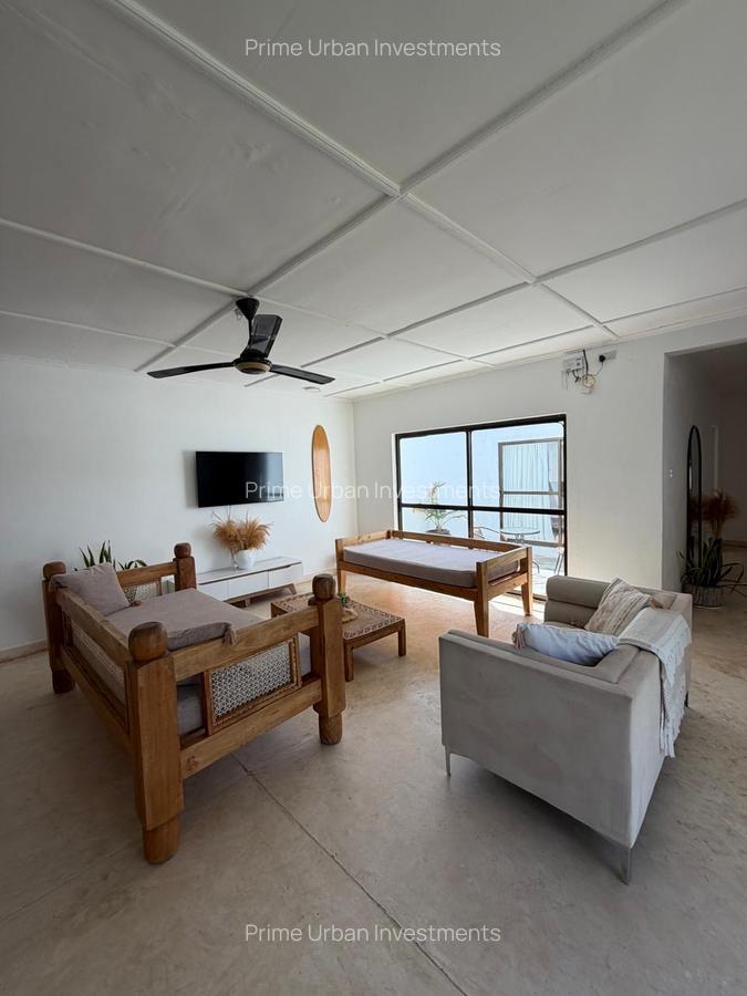 4 Bed House with En Suite at Watamu Beach - 13