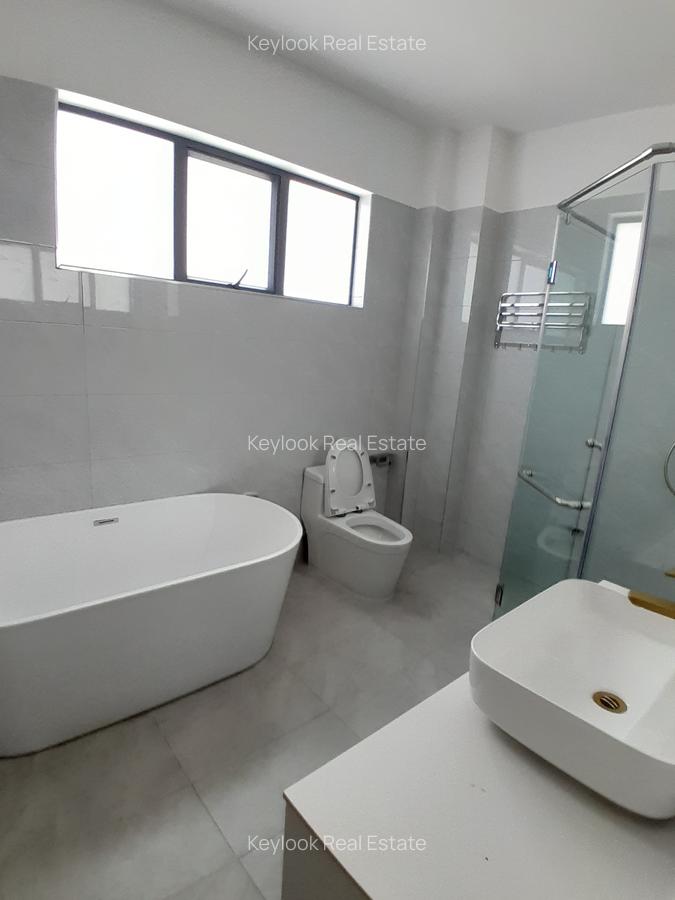 4 Bed Apartment with En Suite at Oloitoktok Road - 9