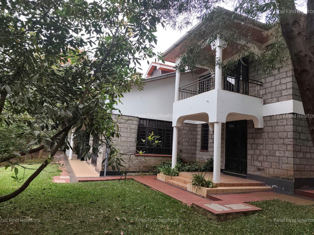 5 Bed House with Backup Generator in Runda - 1