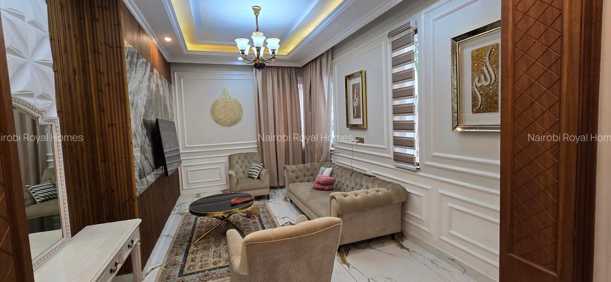 6 Bed Townhouse with En Suite at Lavington Green - 8
