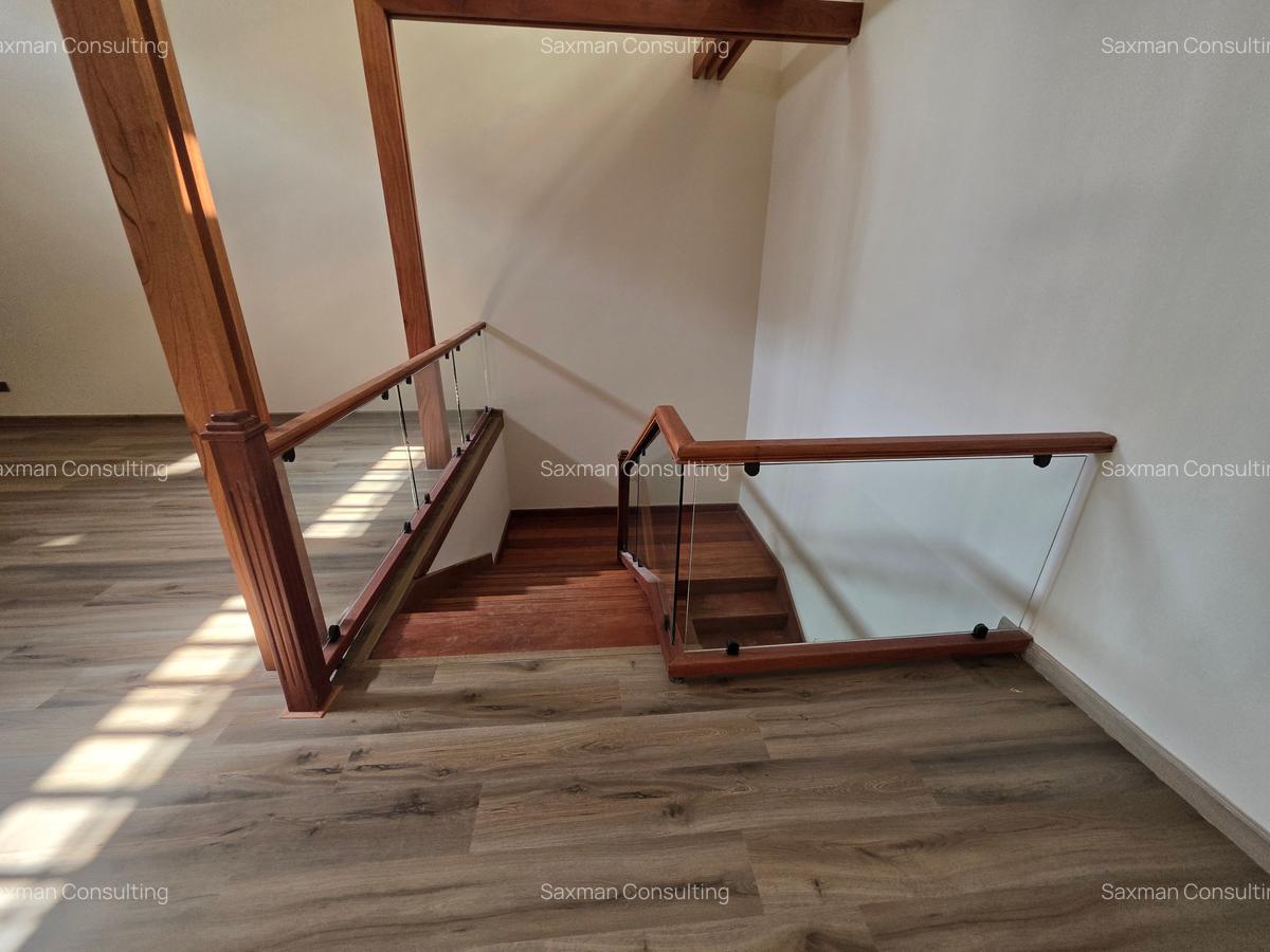 4 Bed Villa with En Suite in General Mathenge - 3