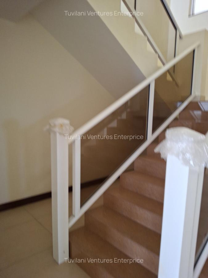 Serviced 3 Bed Apartment with En Suite at Nyali Mombasa - 4