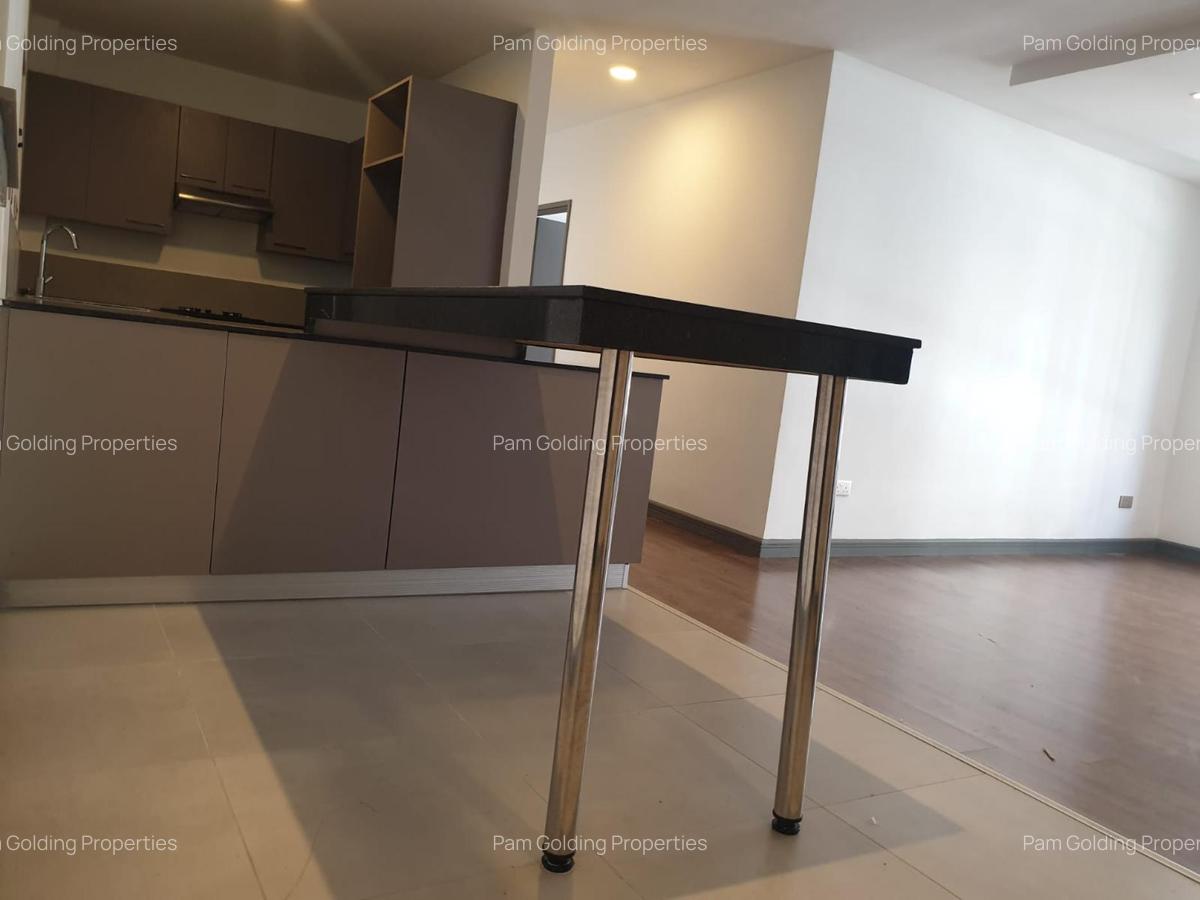 3 Bed Apartment with En Suite at Tilisi - 5