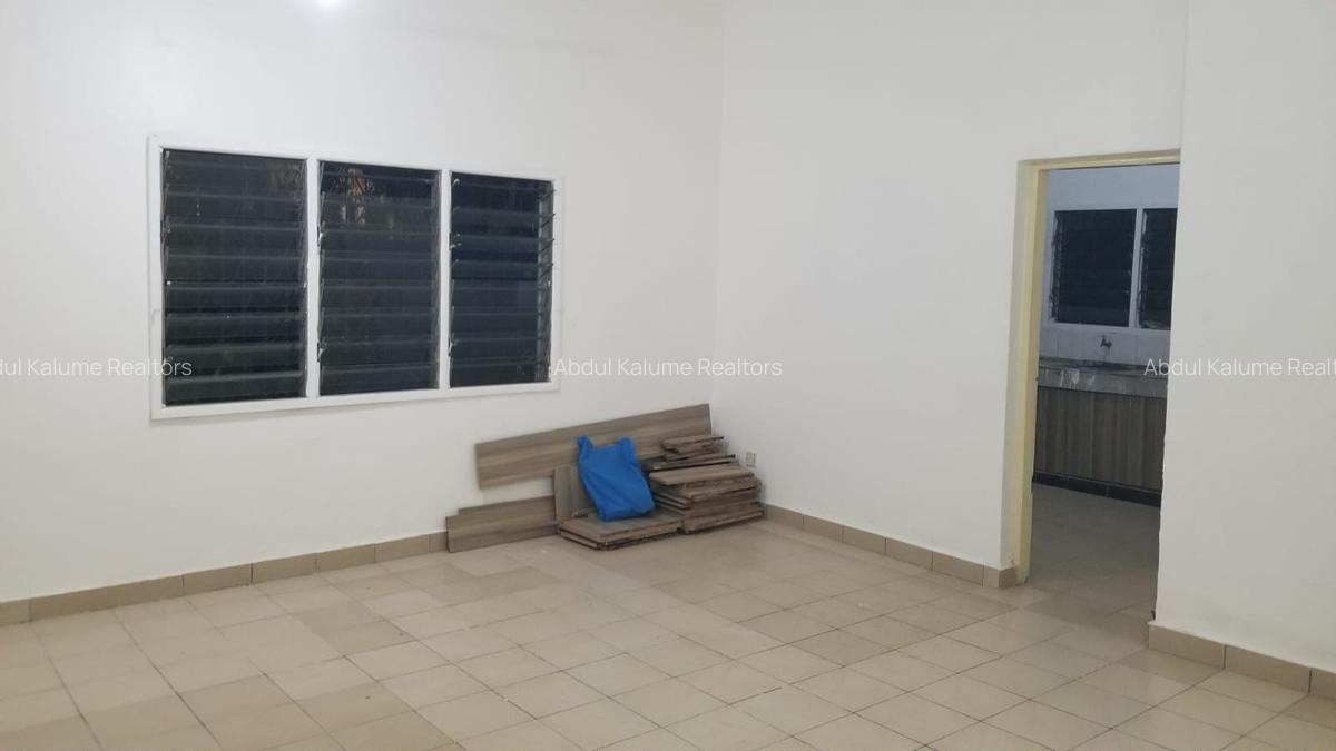 2 Bed House with En Suite at Bamburi - 6