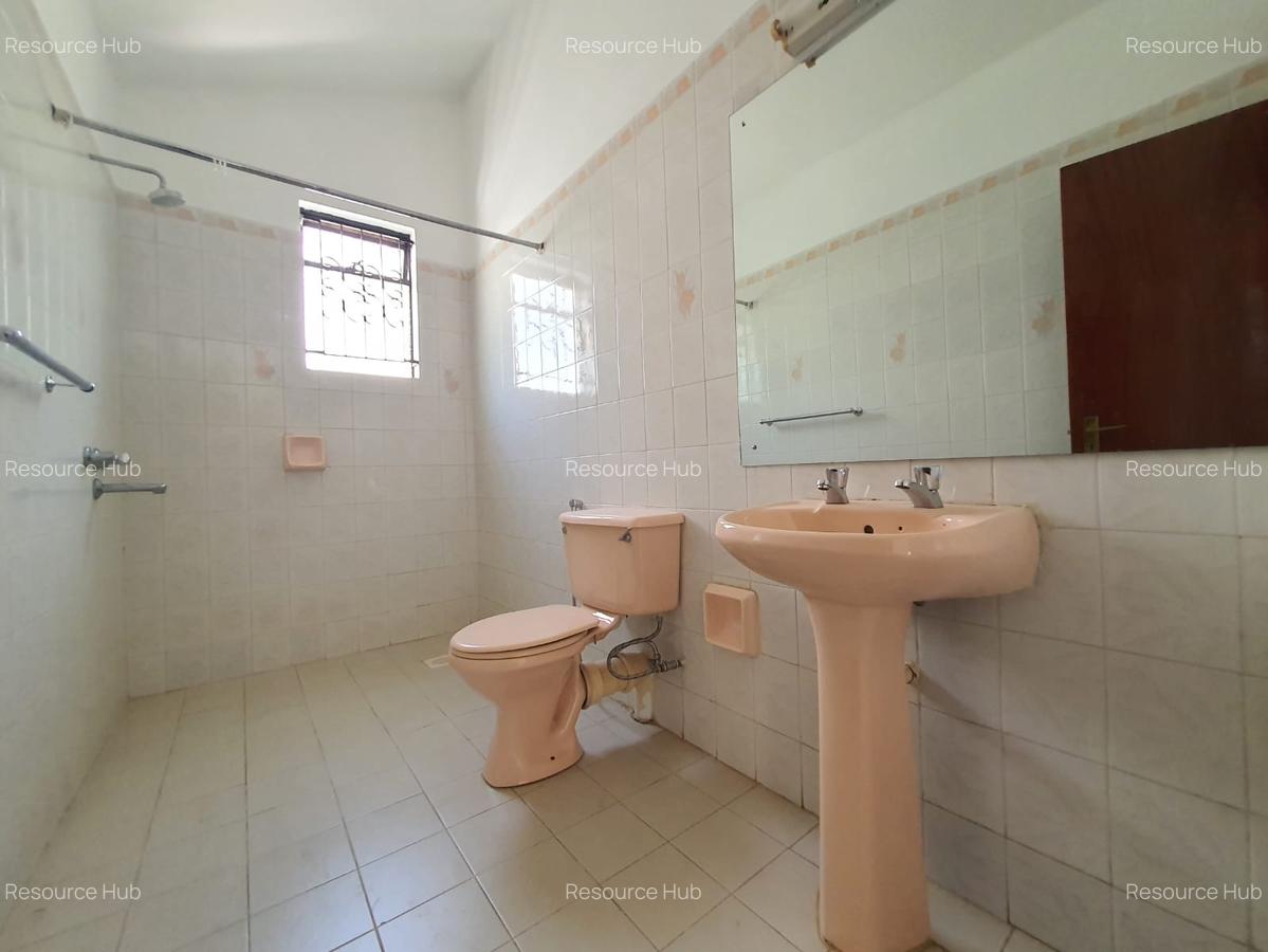 4 Bed Townhouse with En Suite at Shanzu Road - 3
