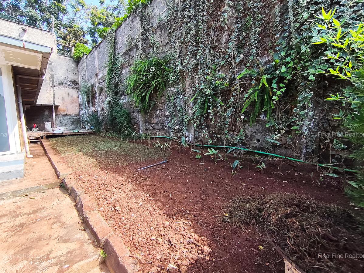 3 Bed House with En Suite in Spring Valley - 10