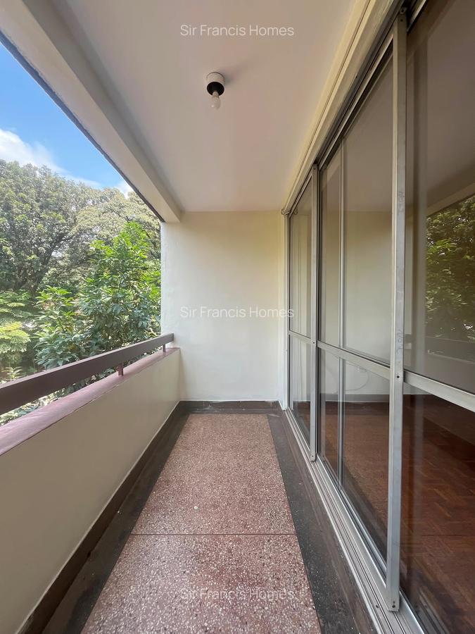 Serviced 2 Bed Apartment with En Suite in State House - 12